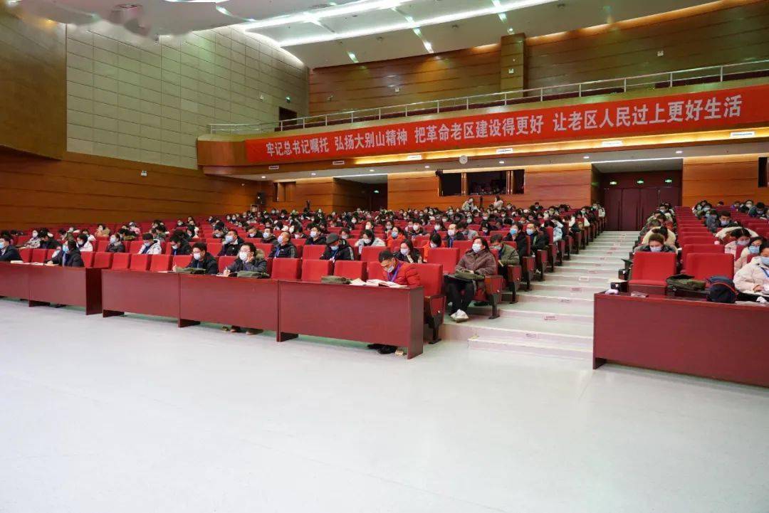 3377官网|
2021年首期培训班——河南牧业经济学院教师课程思政专题培训班开班!(图8) 3377官网|
2021年首期培训班——河南牧业经济学院教师课程思政专题培训班开班!(图8)