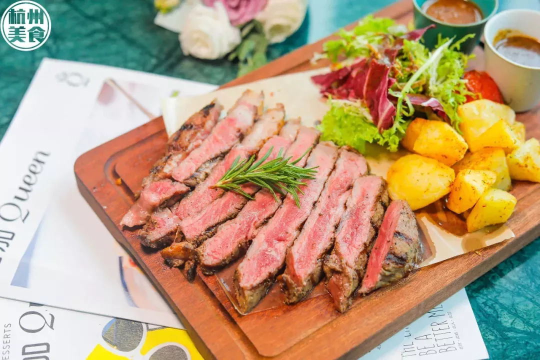 全校思政课教师开展社会实践研修:3377官网(图1) 3377官网