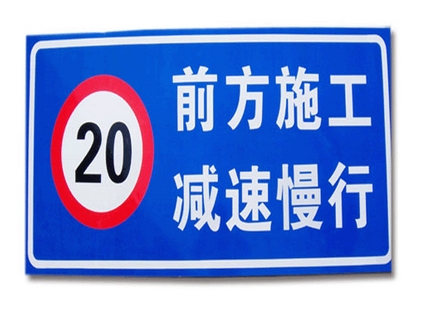 3377app_商丘工学院举办“博雅校园凝聚中国梦”书画展(图1) 3377官网